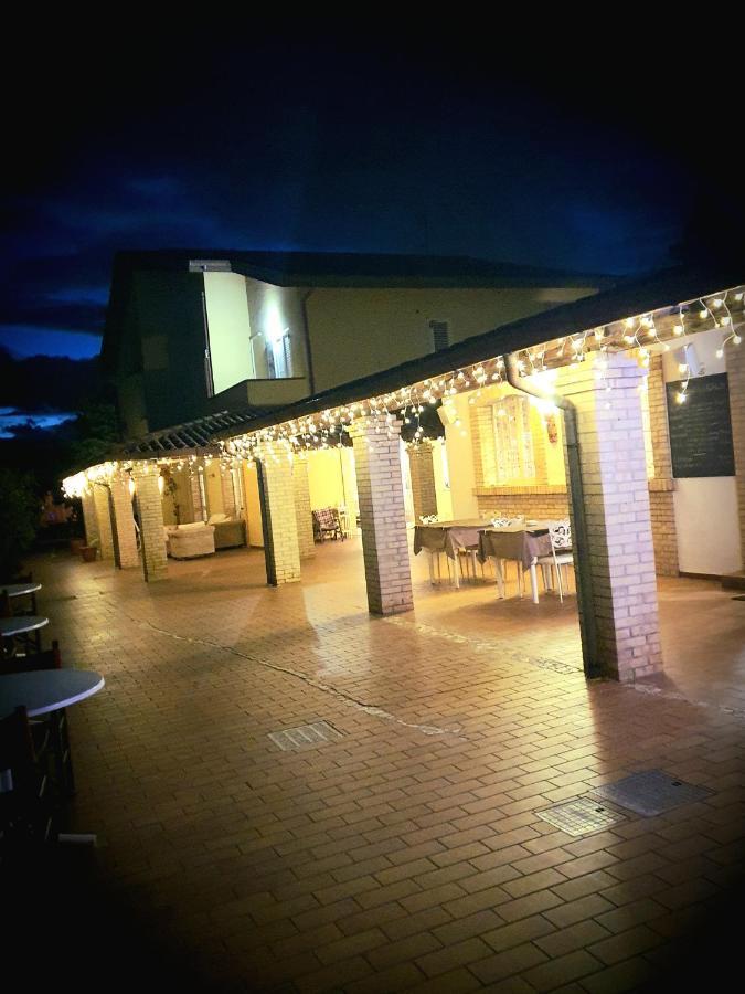 Country-House Pecora Nera Guest House Mosciano Sant'Angelo Luaran gambar